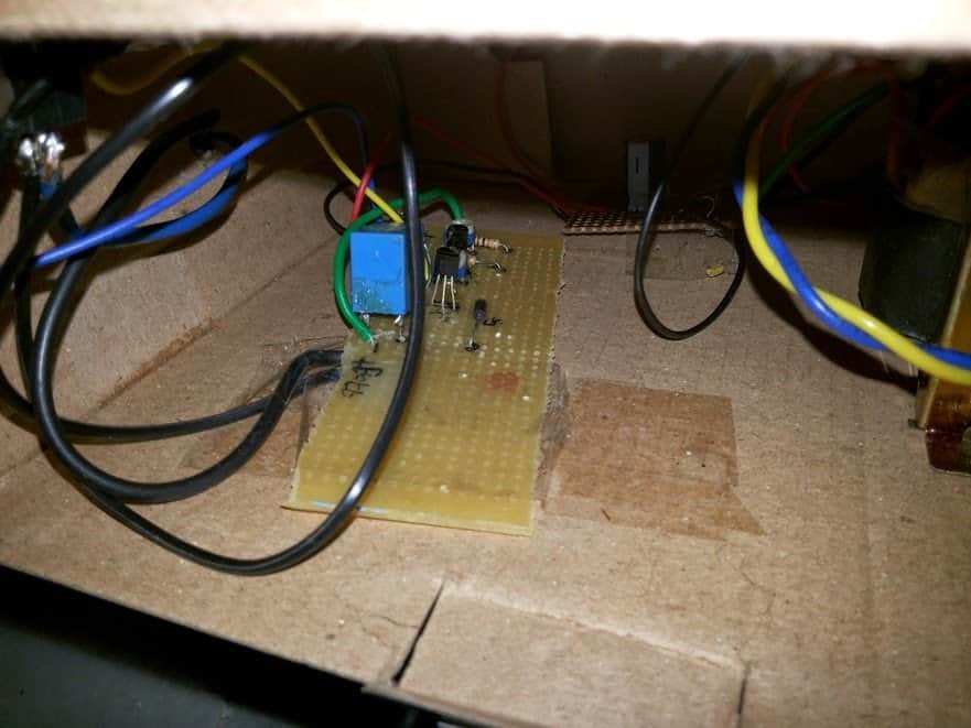 #2 self regulating battery charger PCB images