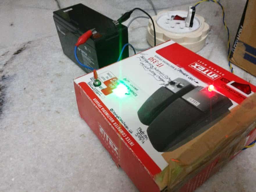 #4 self regulating battery charger LED control