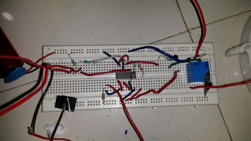 tested prototype for automatic water level controller circuit