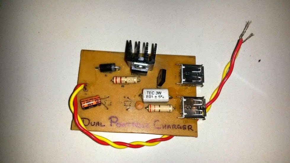 Dual Portable Charger 1