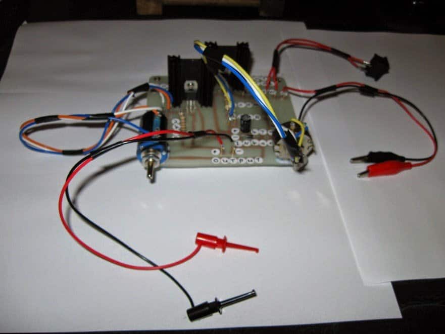 constant voltage and constant current regulator prototype image