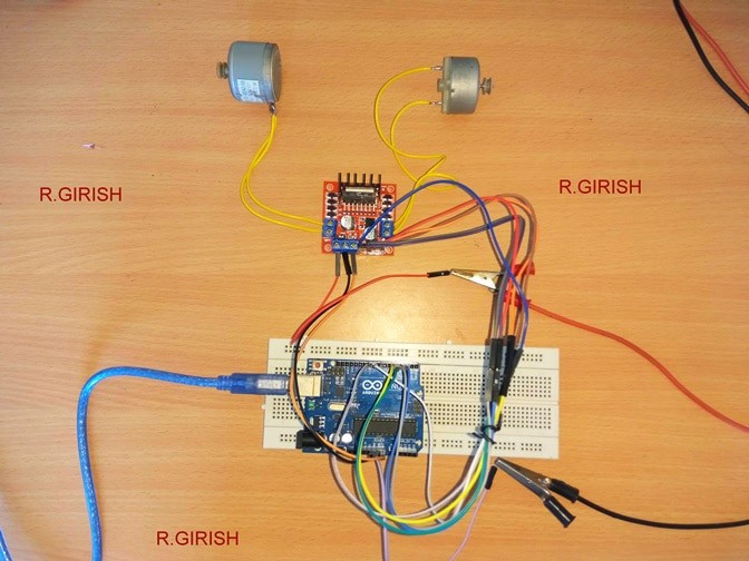 Arduino prototype of motor driver circuit using of L298N module.