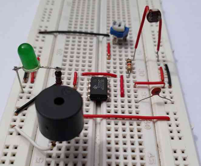 3 Smart Laser Alarm Protection Circuits - Homemade Circuit Projects